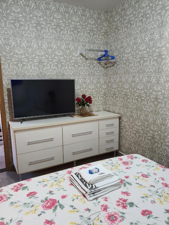 Suite 03 - Independente, Privativa E Aconchegante 库亚巴 外观 照片